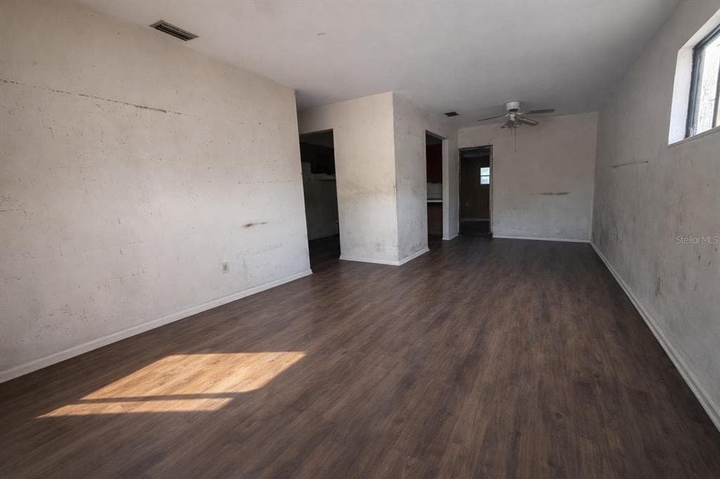 10005 29TH STREET, TAMPA, FL, 33612 photo 4