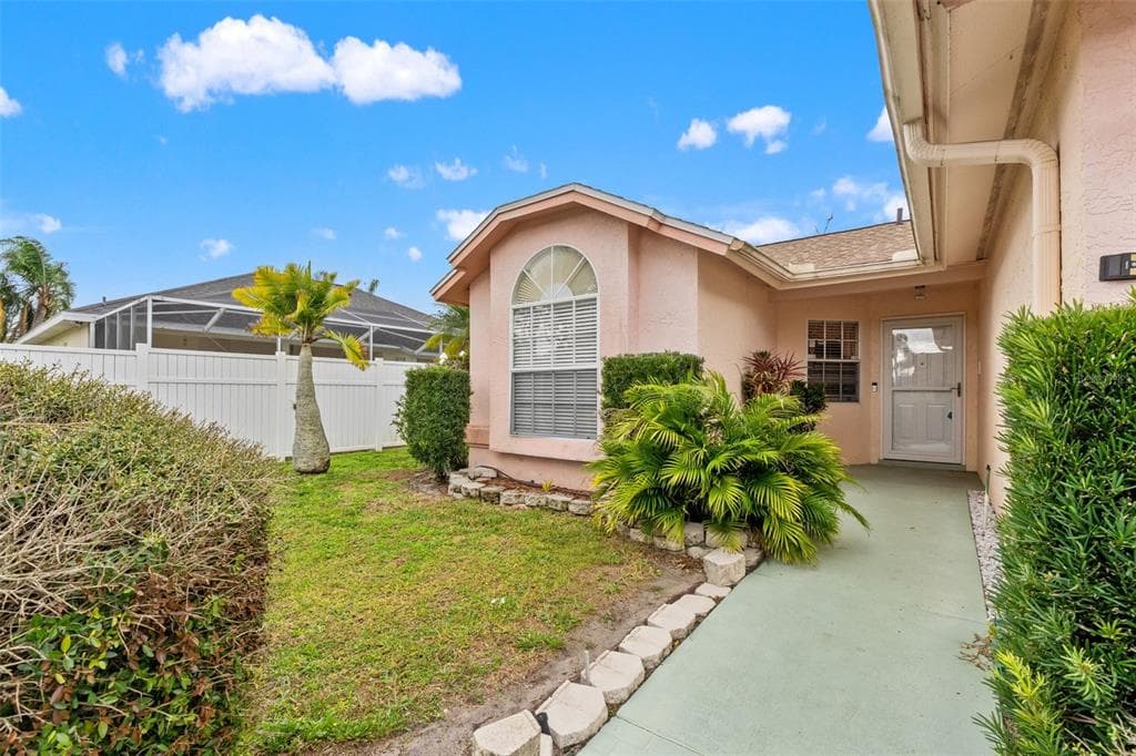 13504 FAWN RIDGE BOULEVARD, TAMPA, FL 33626 photo 4