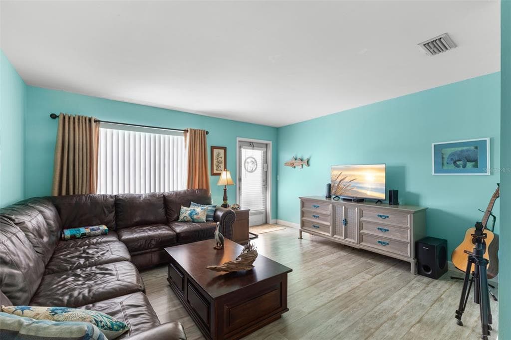 6050 21ST STREET Unit 17, Street PETERSBURG, FL 33714 photo 4