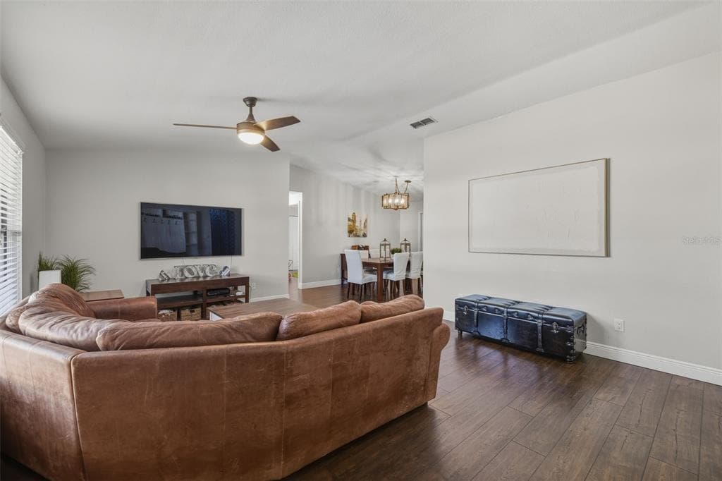 1309 RUSTLING OAKS DRIVE, BRANDON, FL 33510 photo 4