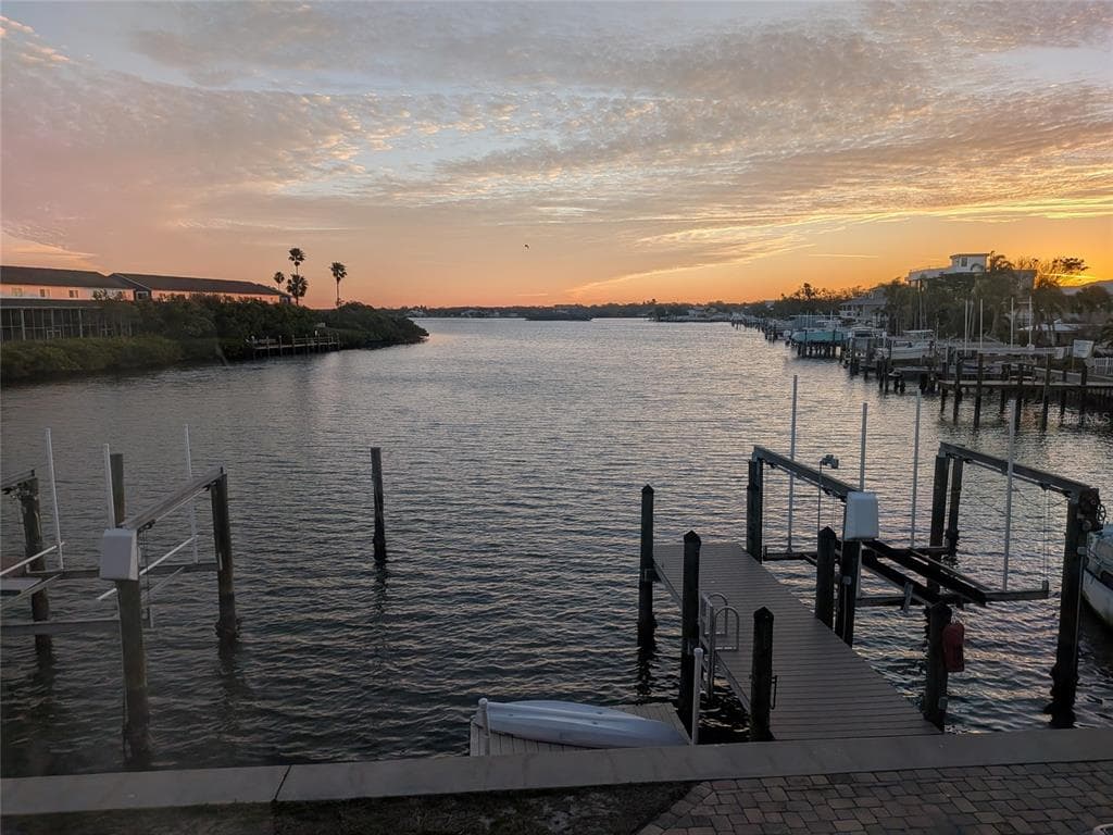 825 GULF BOULEVARD Unit 110, INDIAN ROCKS BEACH, FL 33785 photo 5