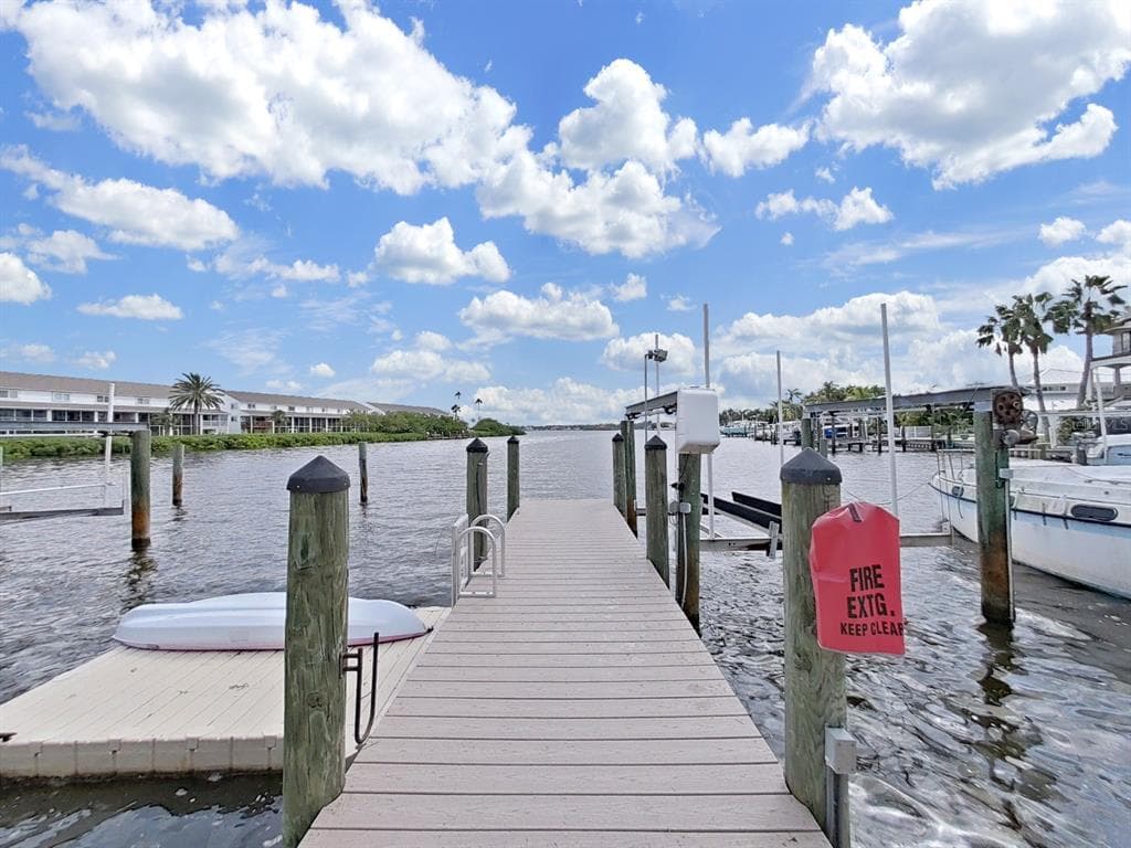 825 GULF BOULEVARD Unit 110, INDIAN ROCKS BEACH, FL 33785 photo 4