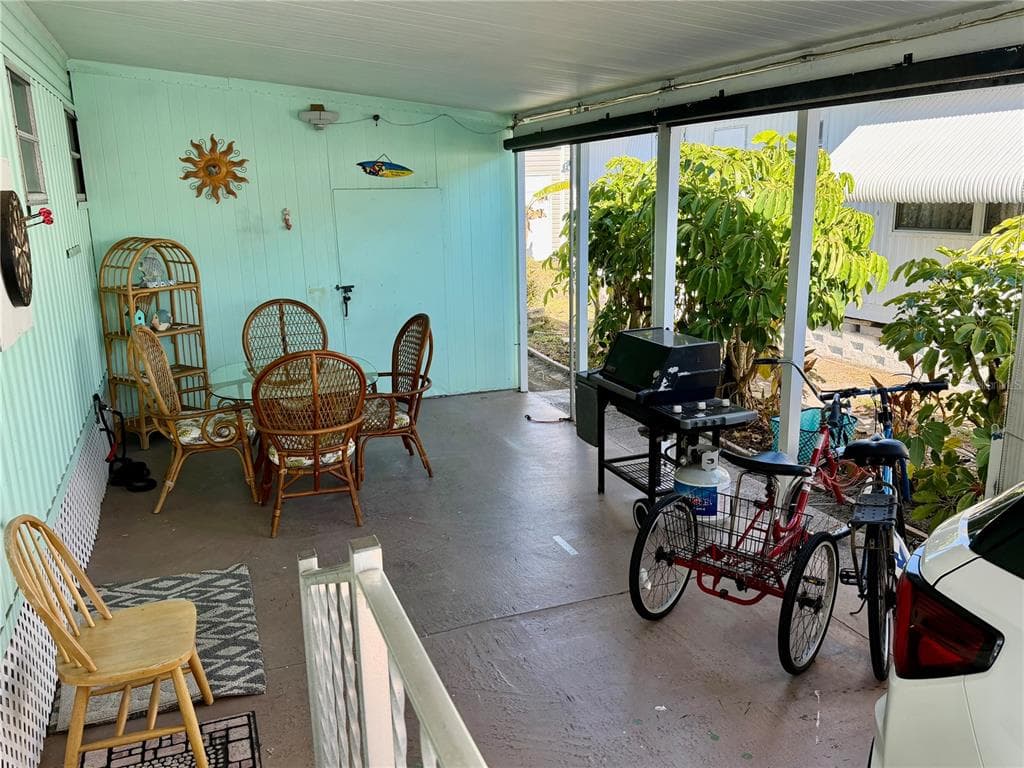 34483 CACTUS Drive, PINELLAS PARK, FL 33781 photo 4