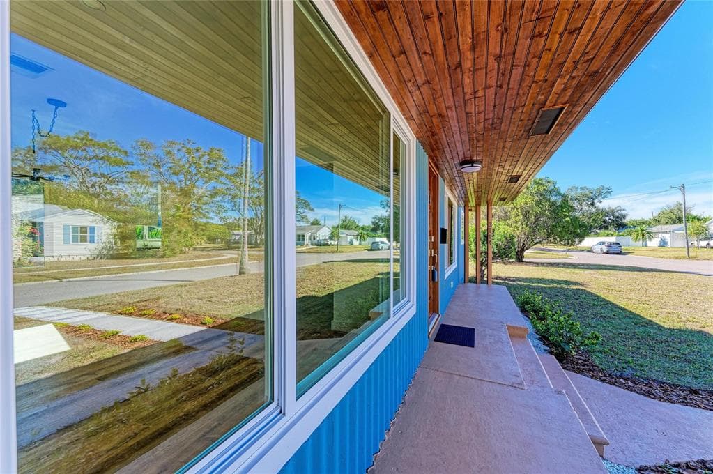 3194 10TH AVENUE, Street PETERSBURG, FL 33713 photo 3