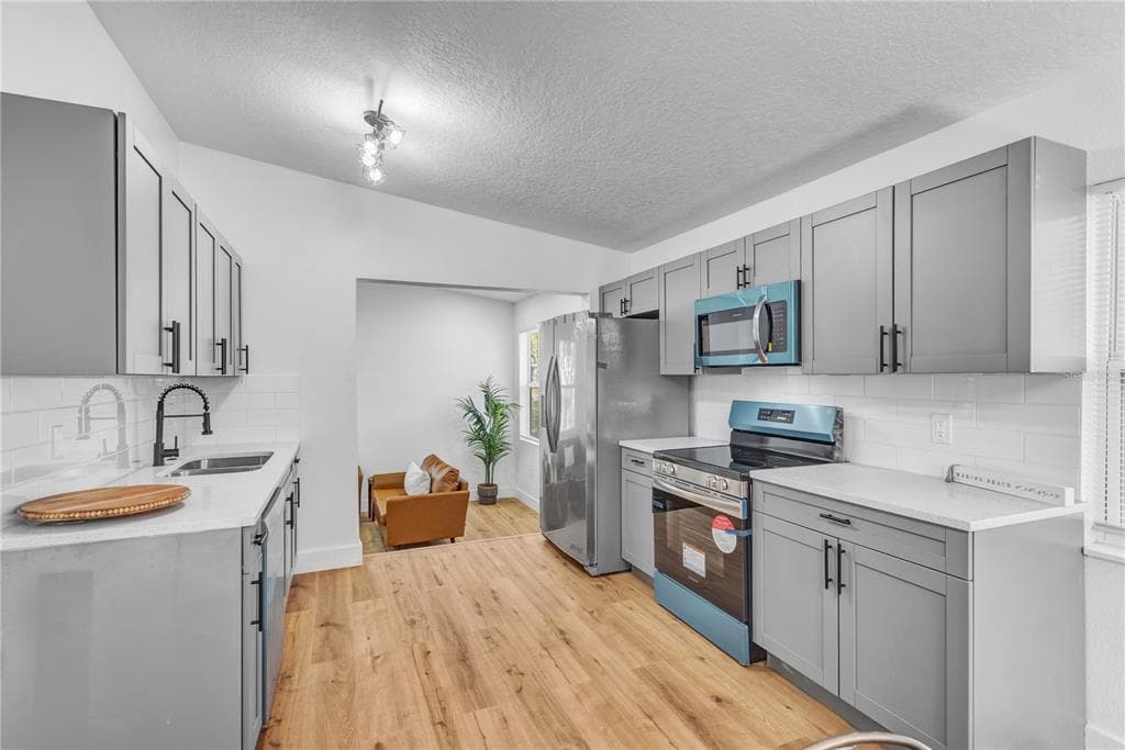 5102 NEWTON AVENUE, GULFPORT, FL 33707 photo 4