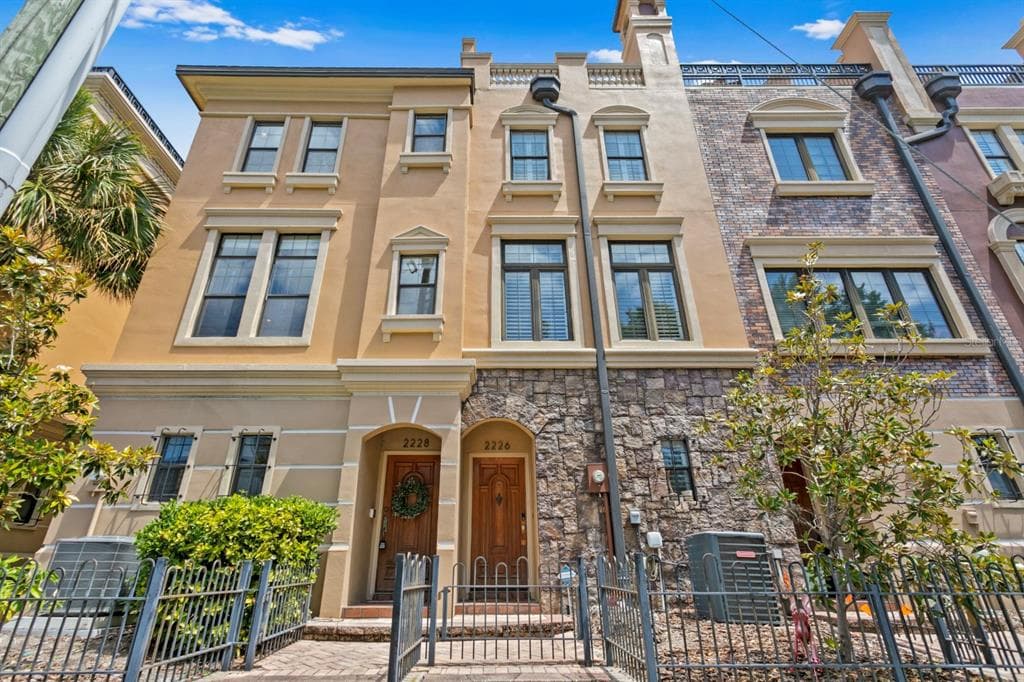 2226 SOHO BAY COURT, TAMPA, FL 33606 photo 2