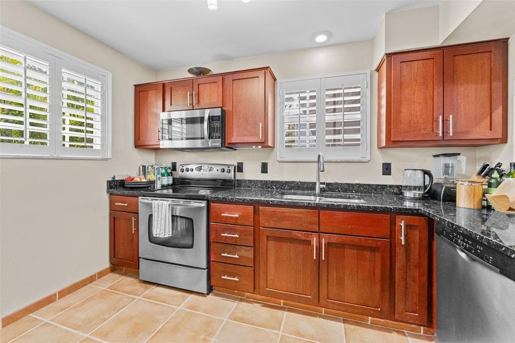 618 BROADWAY Unit B, DUNEDIN, FL 34698 photo 3