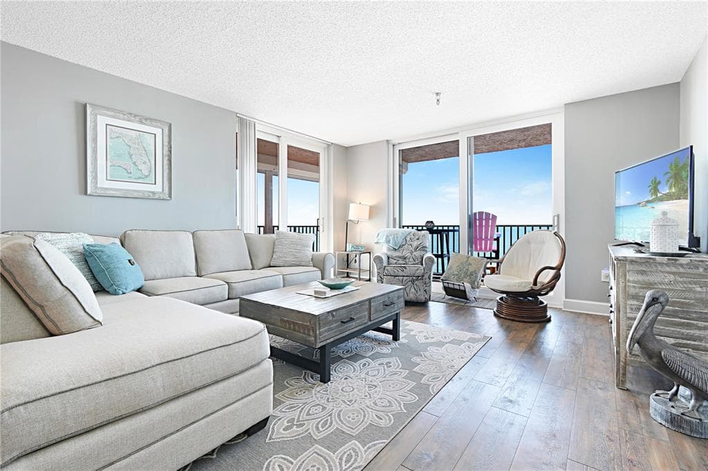 15316 GULF BOULEVARD Unit 402, MADEIRA BEACH, FL 33708 photo 4