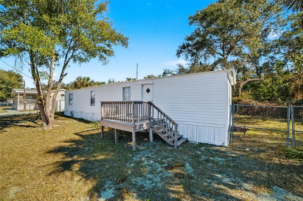 10914 COUNTRY HAVEN DRIVE, GIBSONTON, FL 33534 photo 3