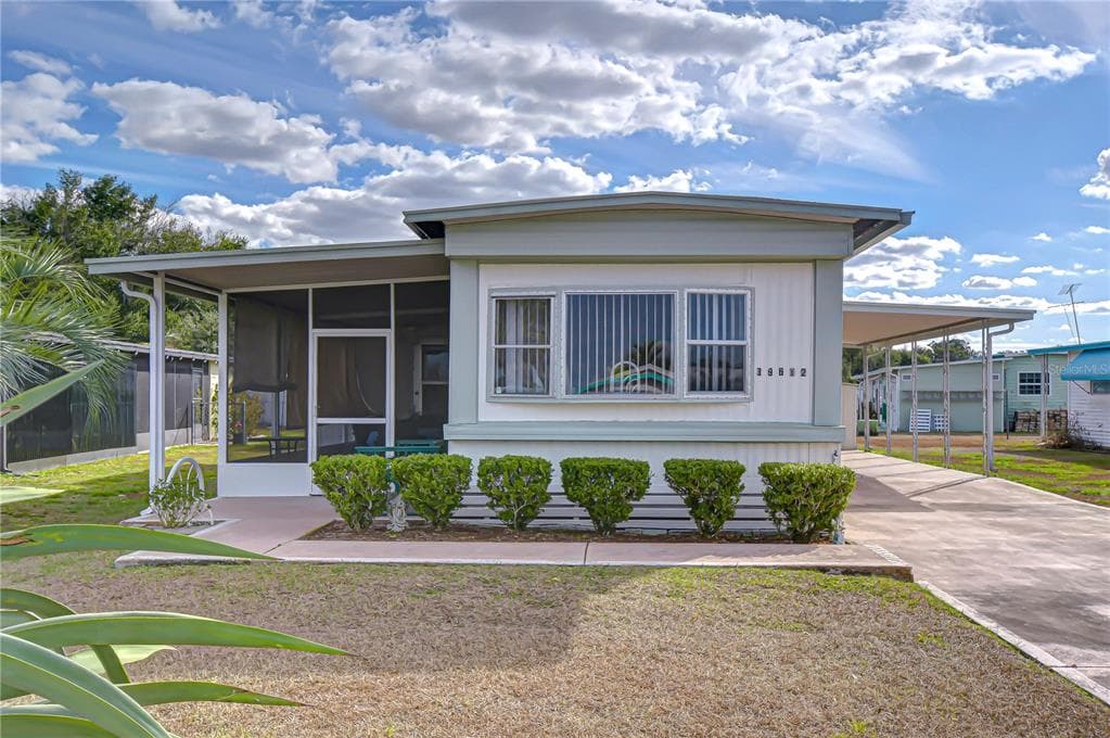 39612 STERLING DRIVE, ZEPHYRHILLS, FL 33542