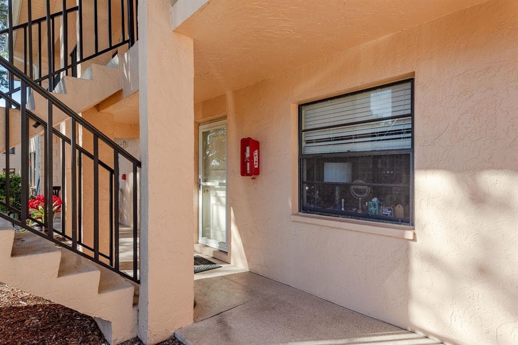 40 ORANGE STREET Unit 102, TARPON SPRINGS, FL 34689 photo 4