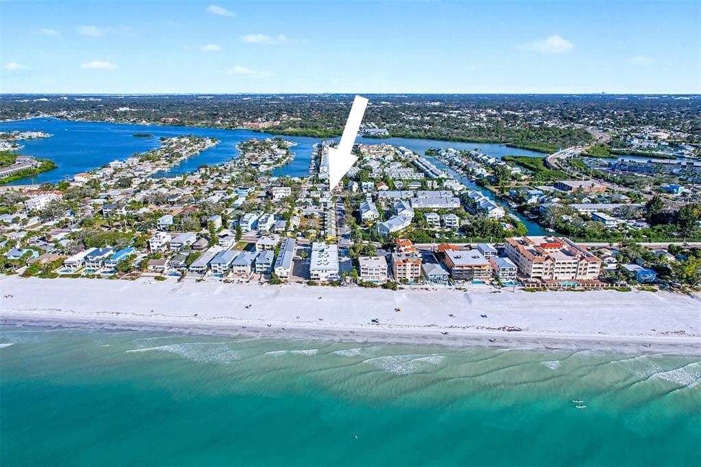 700 2ND STREET Unit B, INDIAN ROCKS BEACH, FL 33785 photo 3