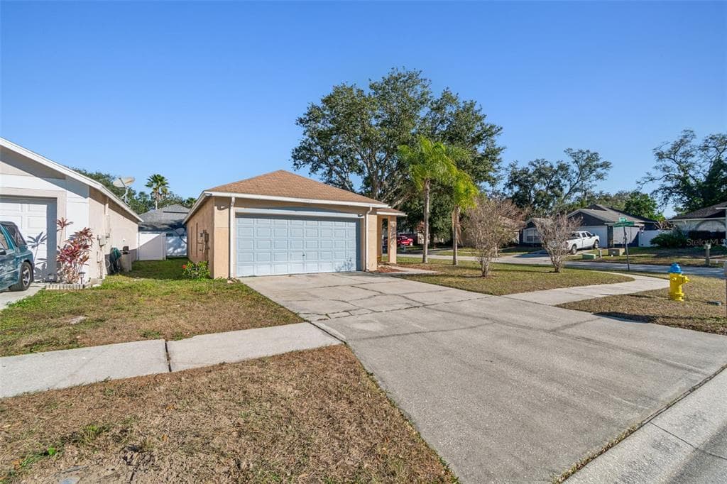 11022 CONNACHT WAY, TAMPA, FL 33610 photo 3