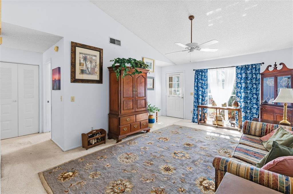 7401 121ST Terrace, LARGO, FL 33773 photo 5