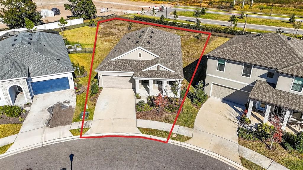 6394 ROADSTEAD COURT, APOLLO BEACH, FL 33572 photo 2