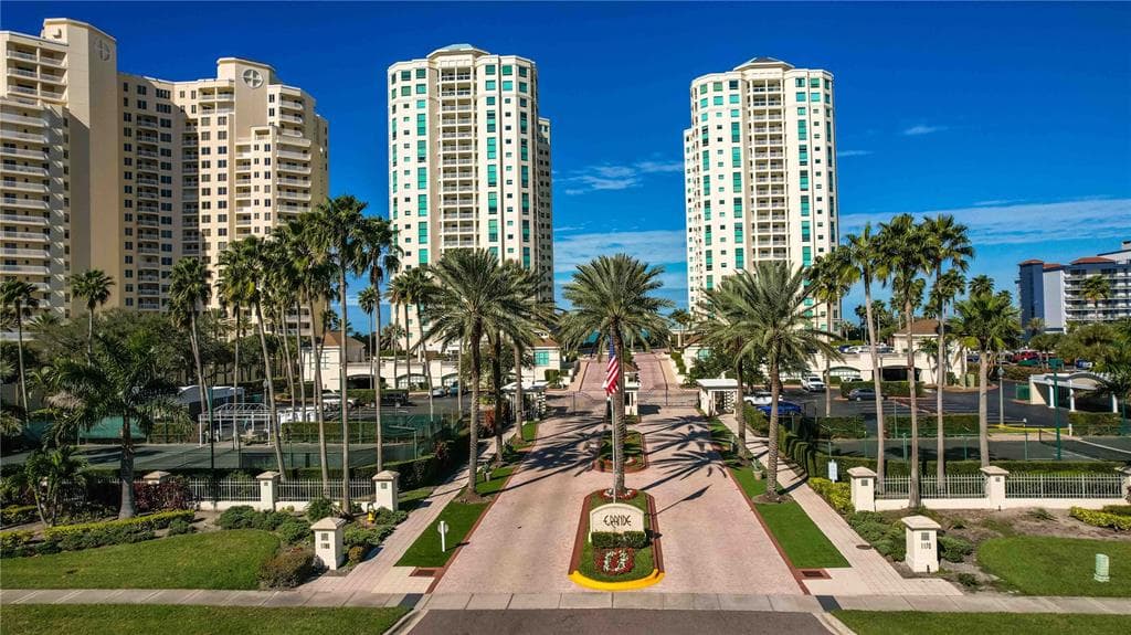 1170 GULF BOULEVARD Unit 501, CLEARWATER, FL 33767 photo 2