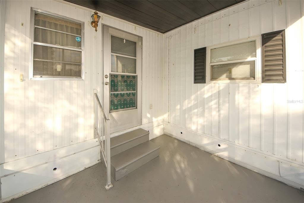 2125 KEPNER Drive, HOLIDAY, FL 34691 photo 3