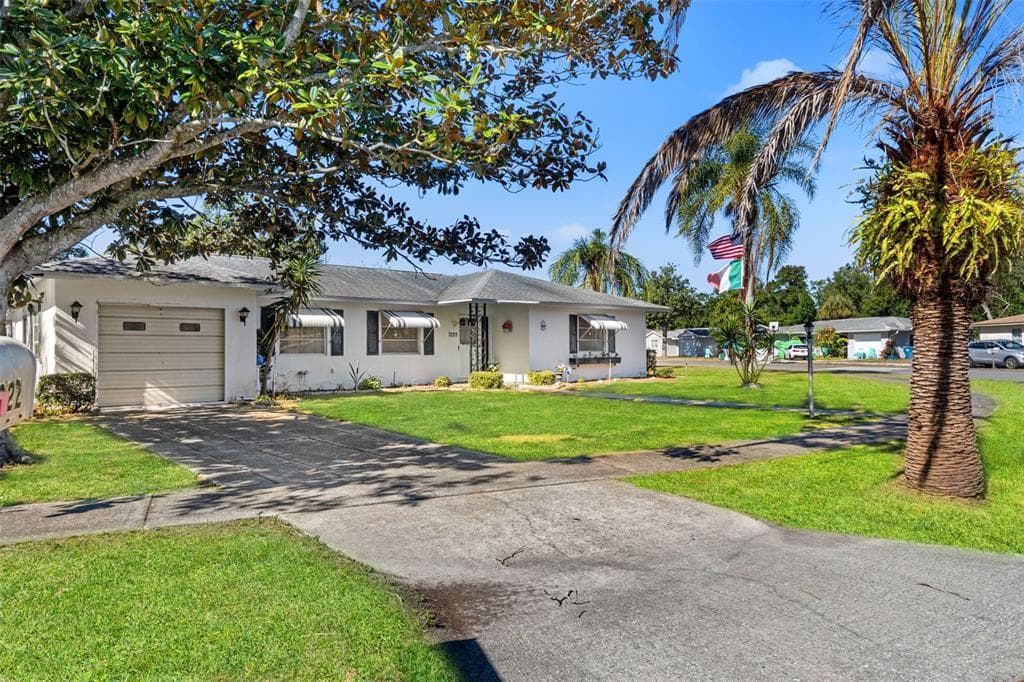 7222 HOLIDAY DRIVE, SPRING HILL, FL, 34606