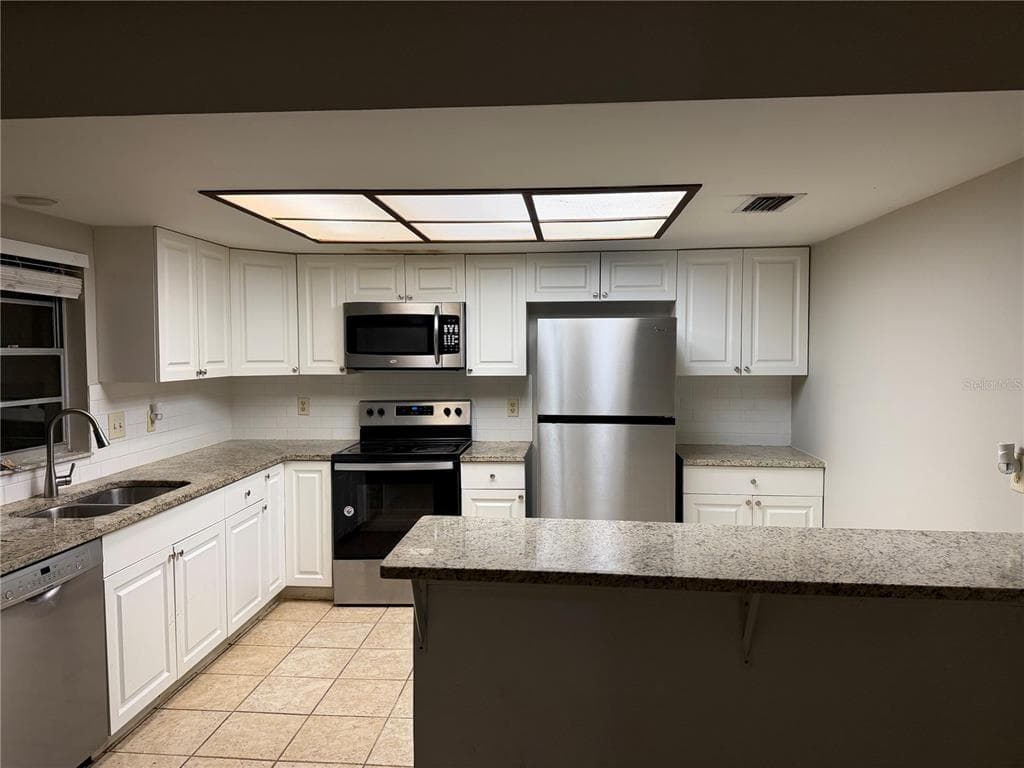 14752 MORNING DRIVE, LUTZ, FL 33559 photo 5