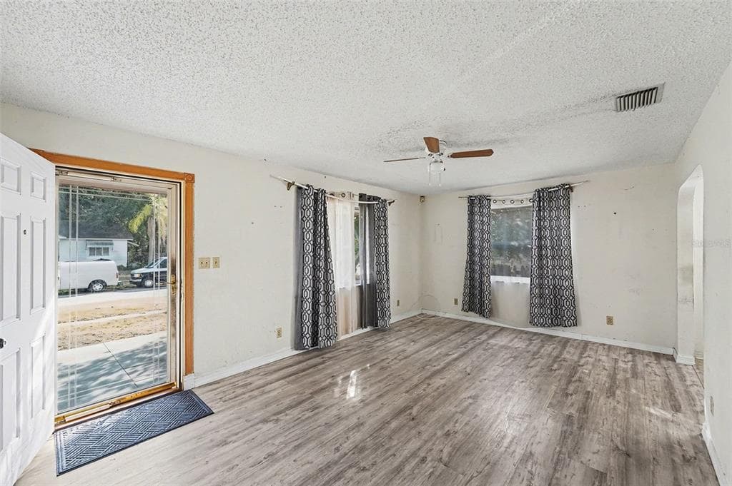 2405 44TH STREET, ST PETERSBURG, FL, 33711 photo 4