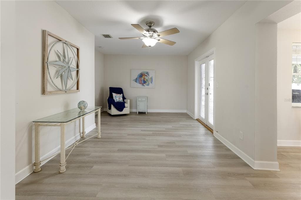 13826 ANTIGUA DRIVE, SEMINOLE, FL 33776 photo 5