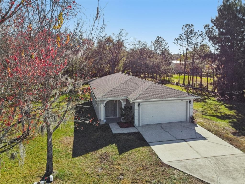 4508 REDCOAT Drive, WESLEY CHAPEL, FL 33543 photo 2