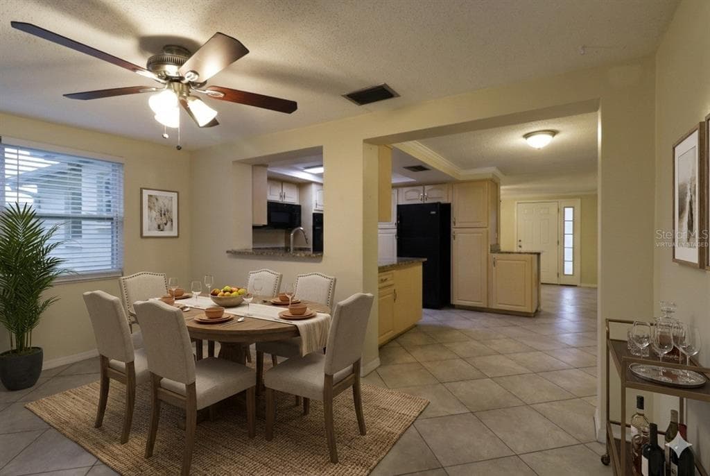 8915 CHILTON Drive, PORT RICHEY, FL 34668 photo 2