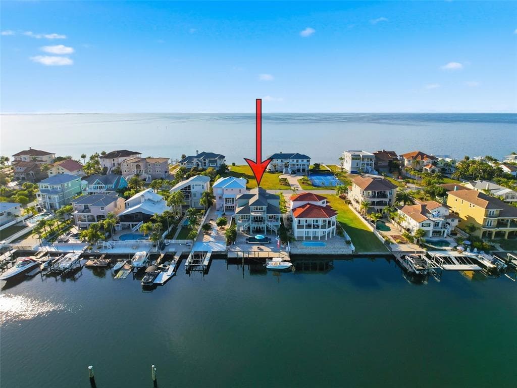 5142 WESTSHORE Drive, NEW PORT RICHEY, FL 34652 photo 2