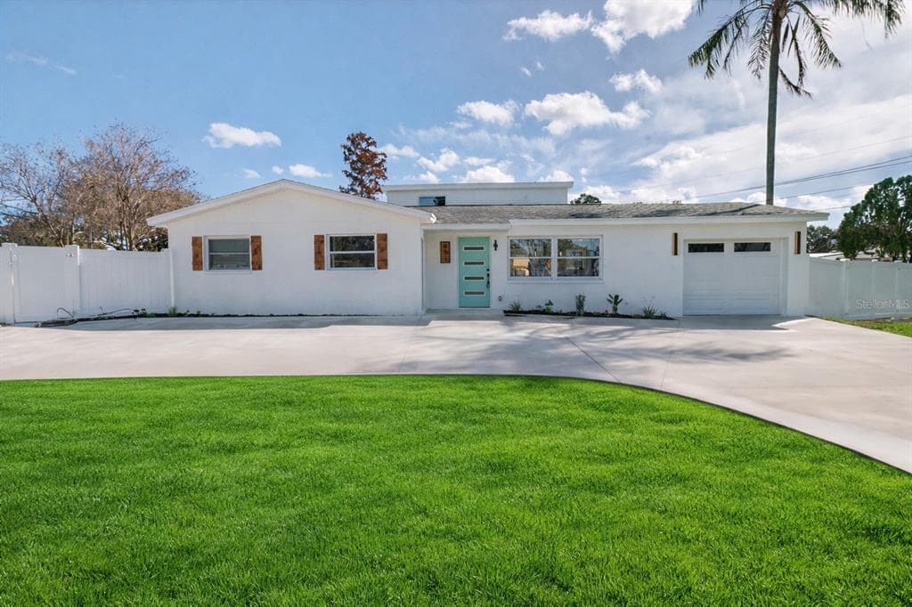 651 20TH STREET, LARGO, FL 33770