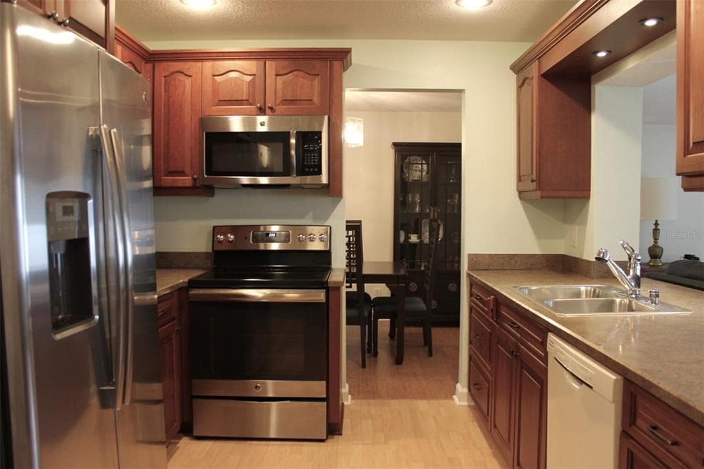 9500 45TH WAY, PINELLAS PARK, FL 33782 photo 5