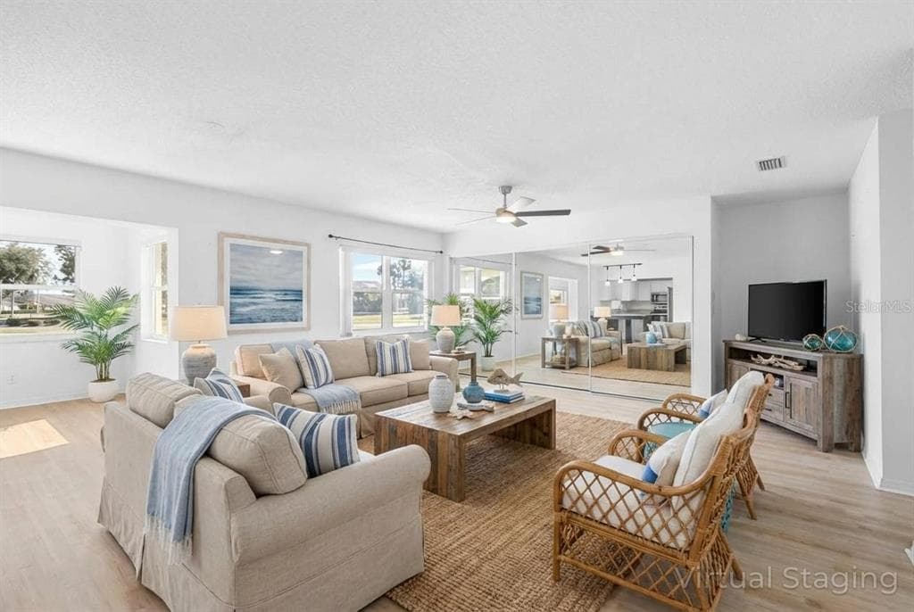 2214 HIGHCLERE CIRCLE Unit 6, SUN CITY CENTER, FL 33573 photo 3