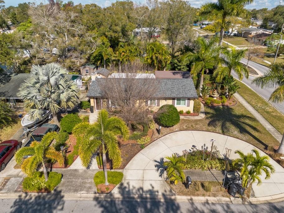 2816 APPLEWOOD DRIVE, CLEARWATER, FL 33759 photo 3