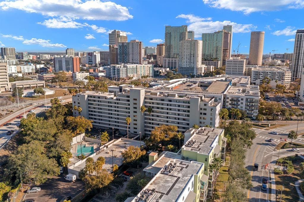 201 LAUREL Street Unit 310, TAMPA, FL 33602 photo 2