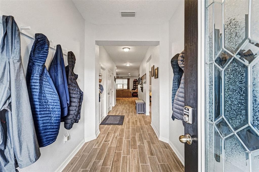 18016 CORTES CREEK BOULEVARD, SPRING HILL, FL 34610 photo 4