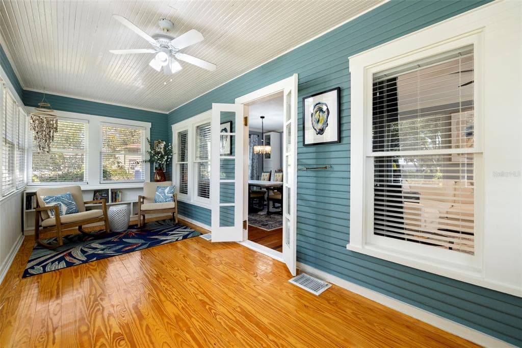 5901 KENNETH AVENUE, TAMPA, FL 33604 photo 3