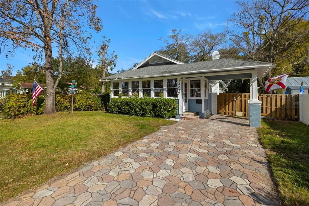 5901 KENNETH AVENUE, TAMPA, FL 33604