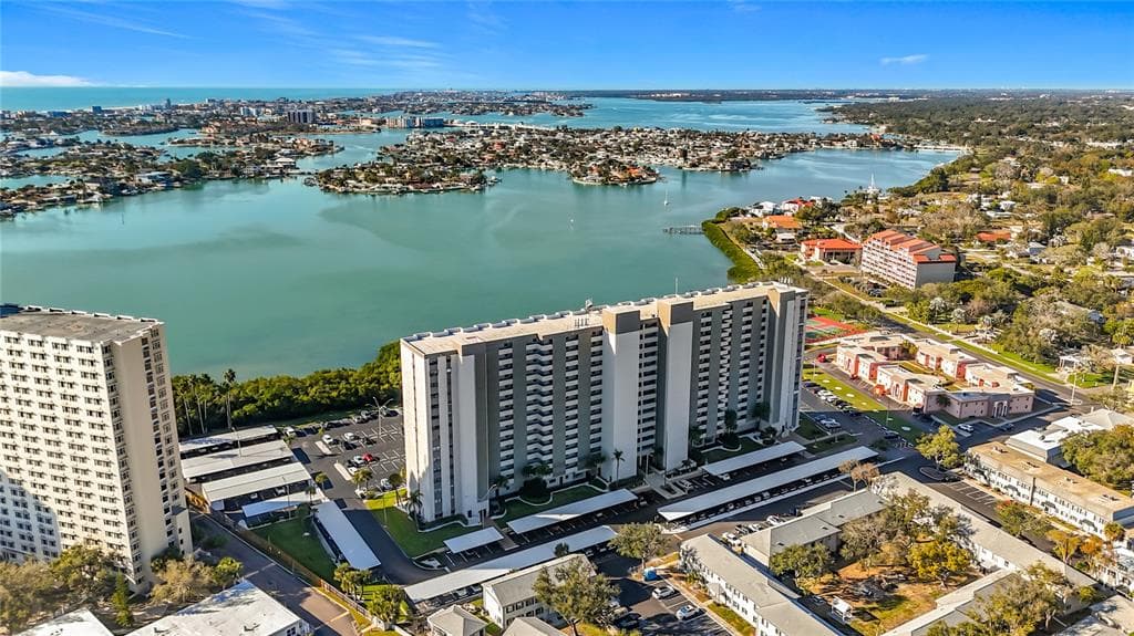 7050 SUNSET DRIVE Unit 912, SOUTH PASADENA, FL 33707 photo 2