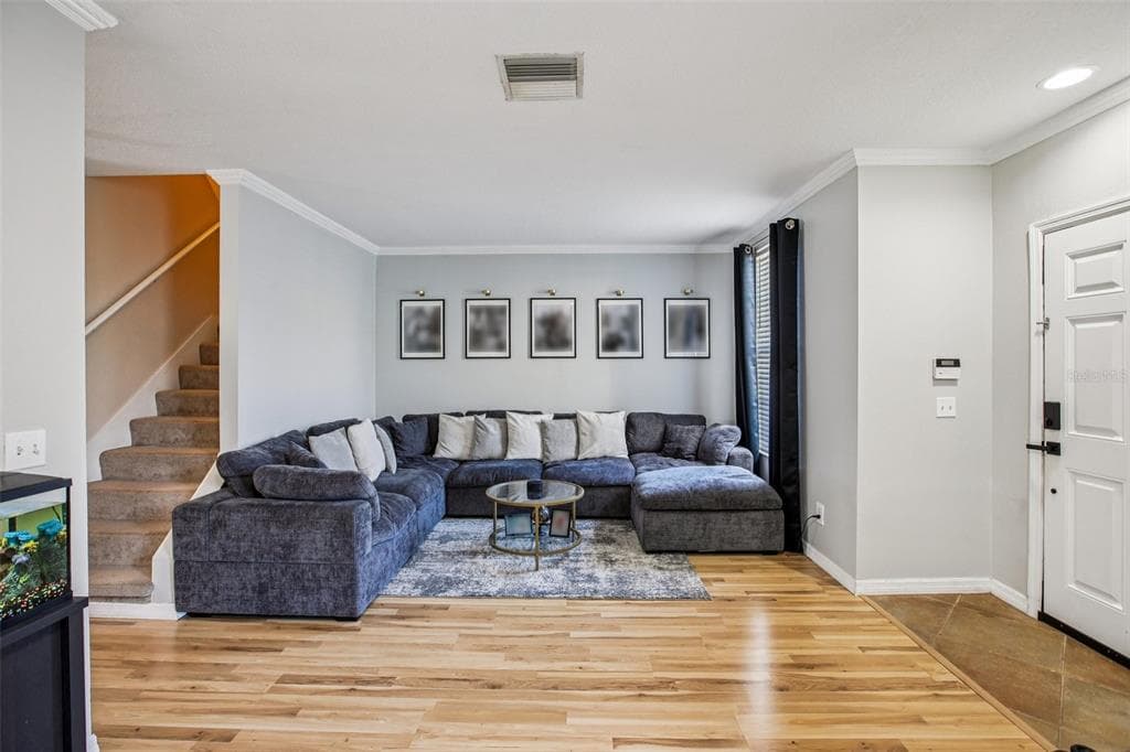 1252 BECKENHAM Way, WESLEY CHAPEL, FL 33543 photo 2