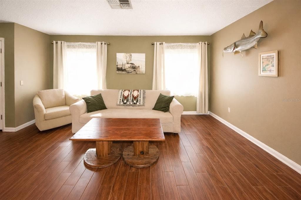 13277 DELBARTON Street, SPRING HILL, FL 34609 photo 4