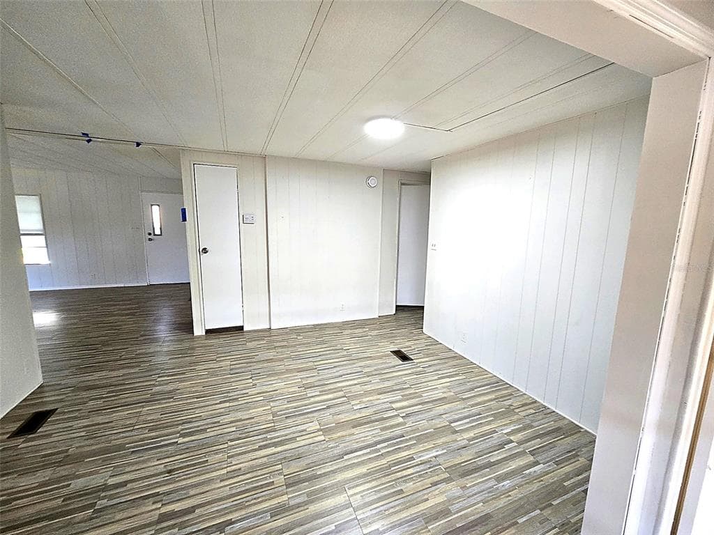 7127 COMMONS BOULEVARD, PORT RICHEY, FL 34668 photo 3