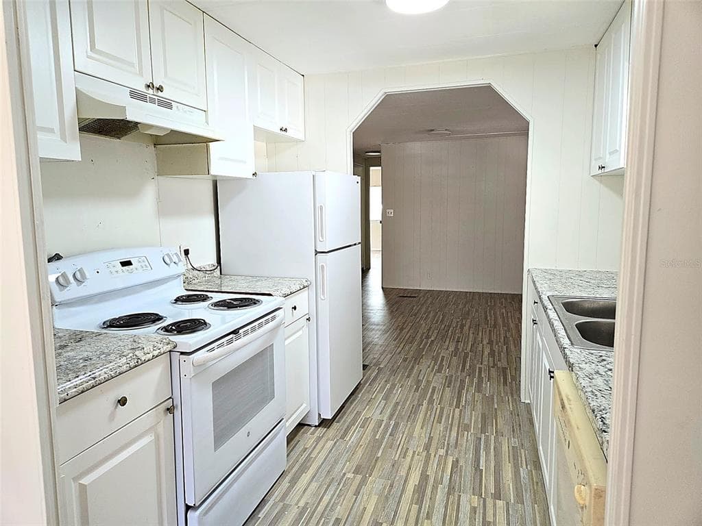 7127 COMMONS BOULEVARD, PORT RICHEY, FL 34668 photo 5