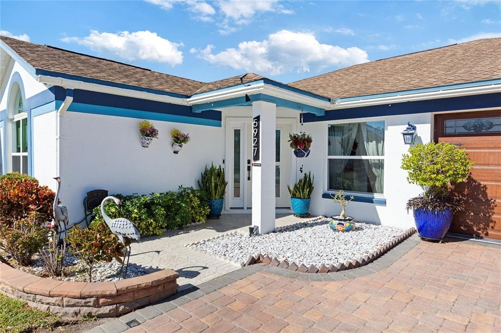 5927 TAYWOOD DRIVE, TAMPA, FL 33624 photo 2