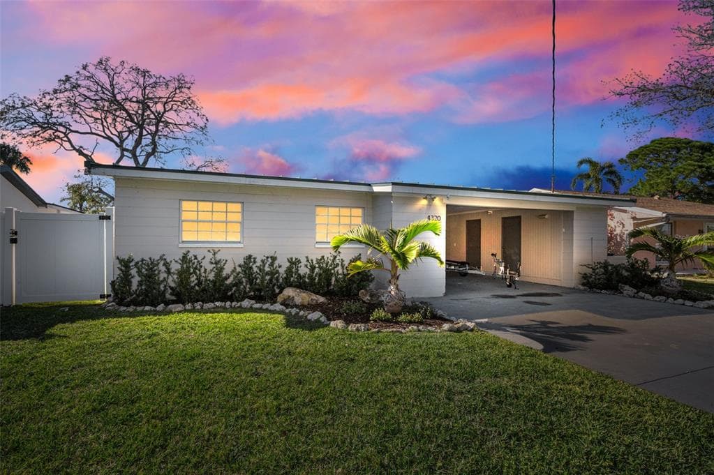 4320 HUNTINGTON STREET, Street PETERSBURG, FL 33703