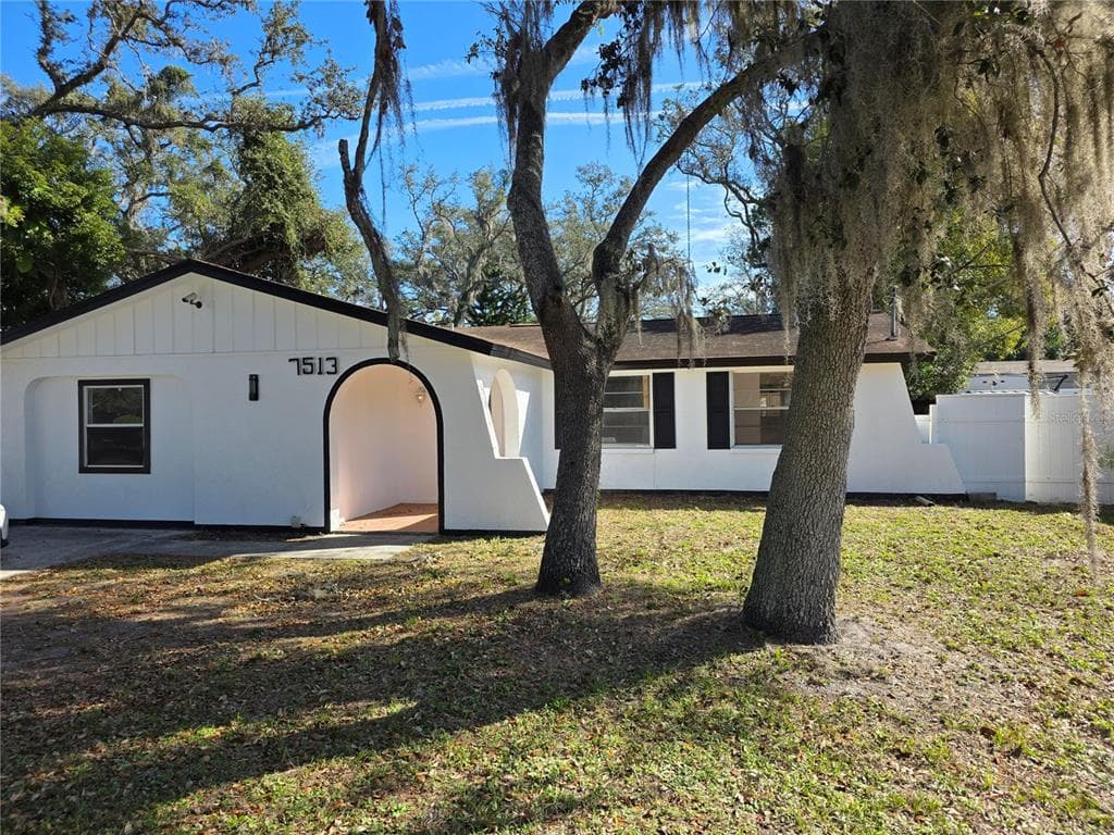 7513 HIMES AVENUE, TAMPA, FL 33614 photo 5