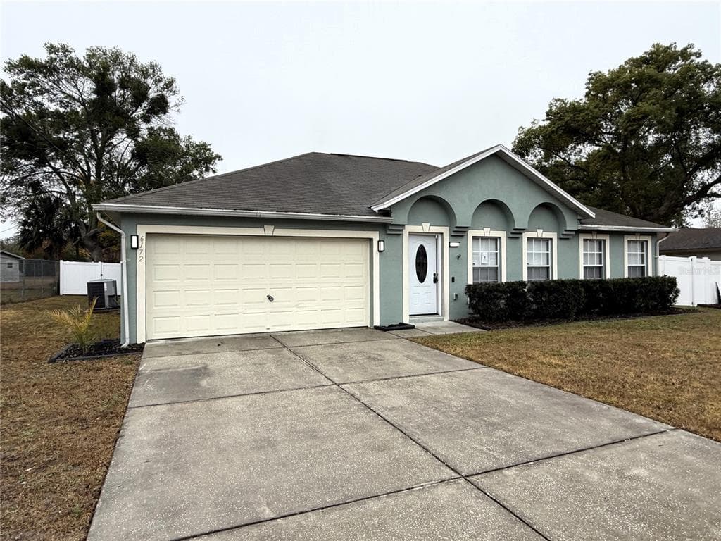 6172 RALEIGH Street, SPRING HILL, FL 34606 photo 4