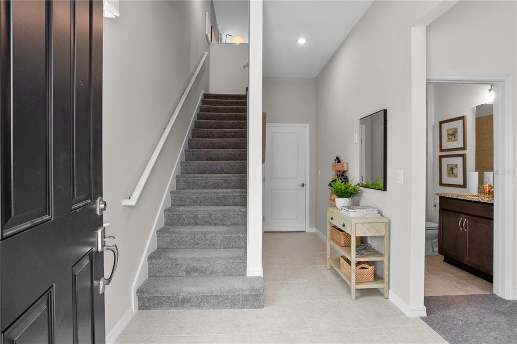 9720 TATE LANE, TAMPA, FL 33626 photo 3