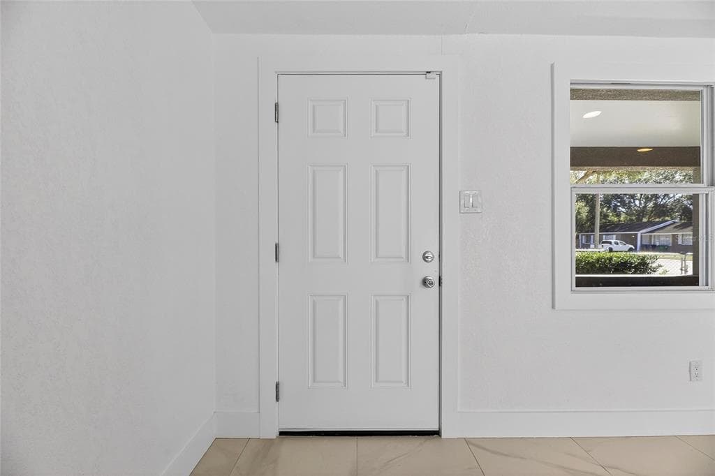 3722 IDLEWILD AVENUE, TAMPA, FL 33610 photo 5