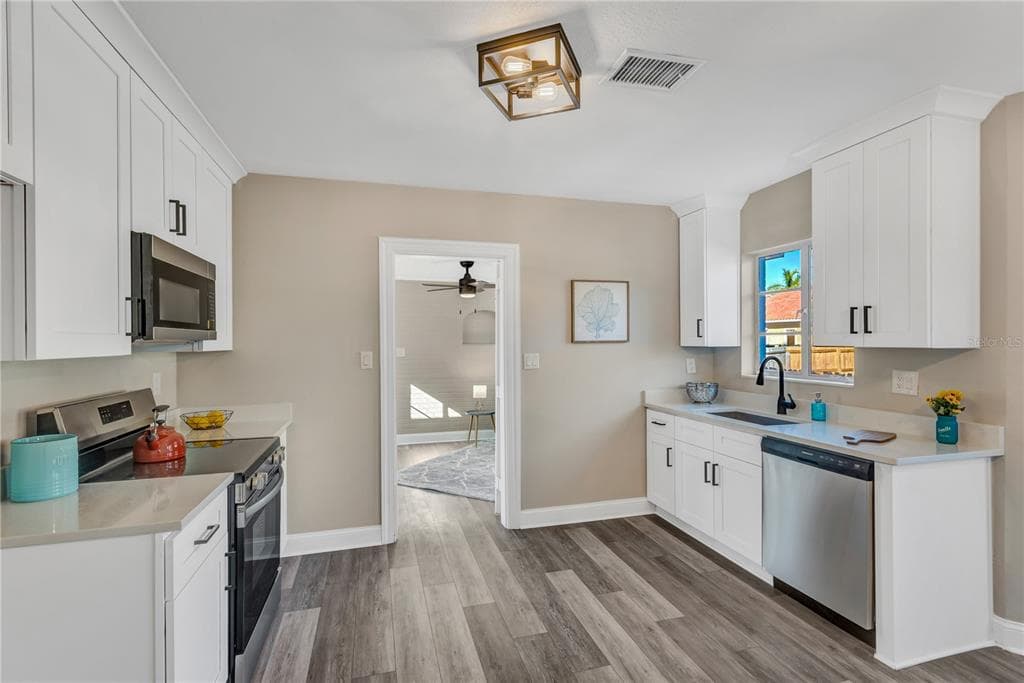 4751 1ST AVENUE, Street PETERSBURG, FL 33711 photo 2