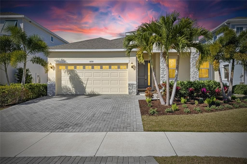 5235 WISHING ARCH DRIVE, APOLLO BEACH, FL 33572