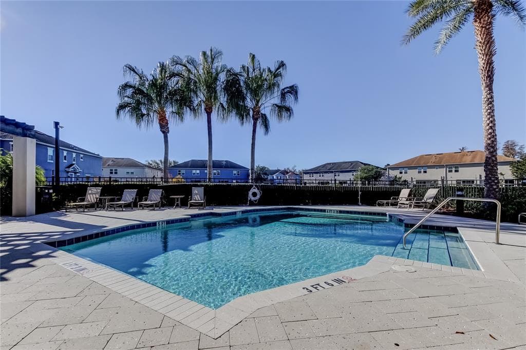 6623 CITRUS CREEK LANE, TAMPA, FL 33625 photo 2